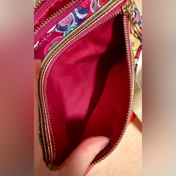 Coach Poppy Pop C Graffiti Signature Glam Bag Collectible Like New - Picture 9 of 9